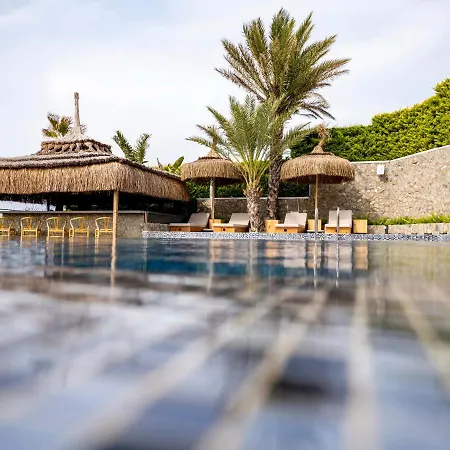 ホテル Sa'rezya Çeşme