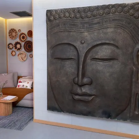 ホテル Sa'rezya Çeşme