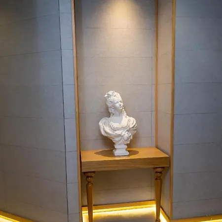 ホテル Sa'rezya 3*