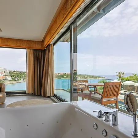 Sarezya Luxury Boutique Szálloda 3*
