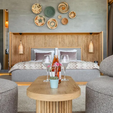 Sarezya Luxury Boutique Szálloda 3*