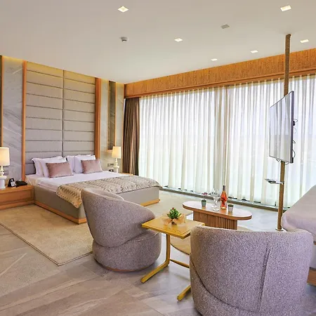Sarezya Luxury Boutique Cesme